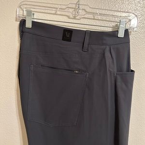 Vuori Mens Pant Dark Grey 38x32 New No tags. Never worn.